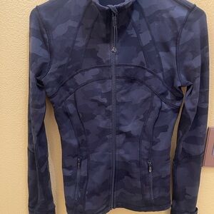lululemon define jacket in black camo 4